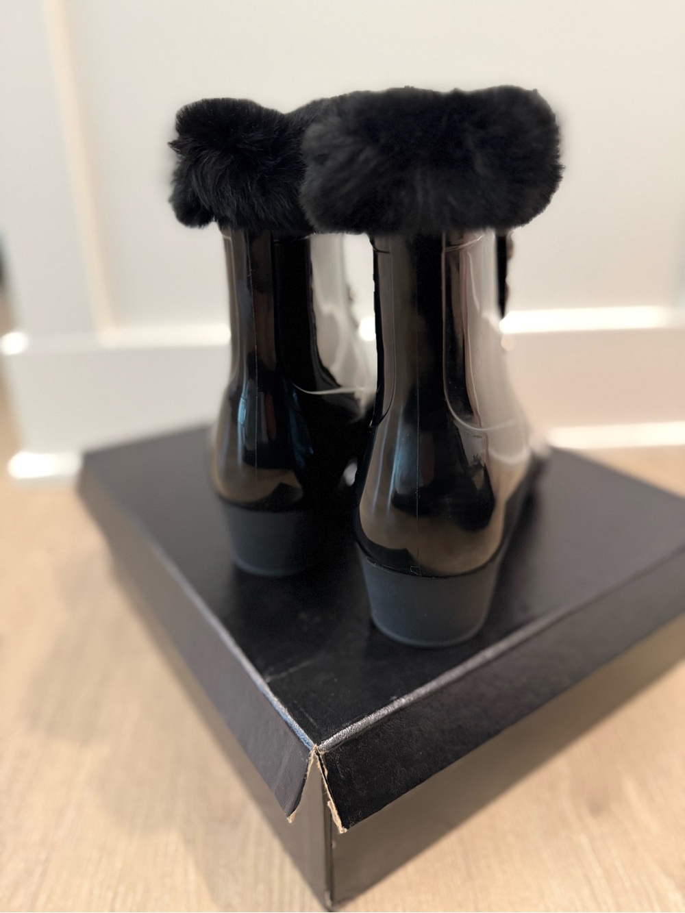 AUTHENTIC Chanel 2008 Black Patent Leather Ankle Boots Rabbit Fur Trim NIB 8.5 - Picture 4 of 12